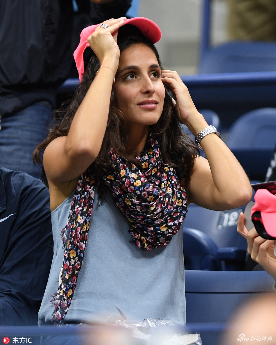 纳达尔女友观战美网_高清图集_新浪网