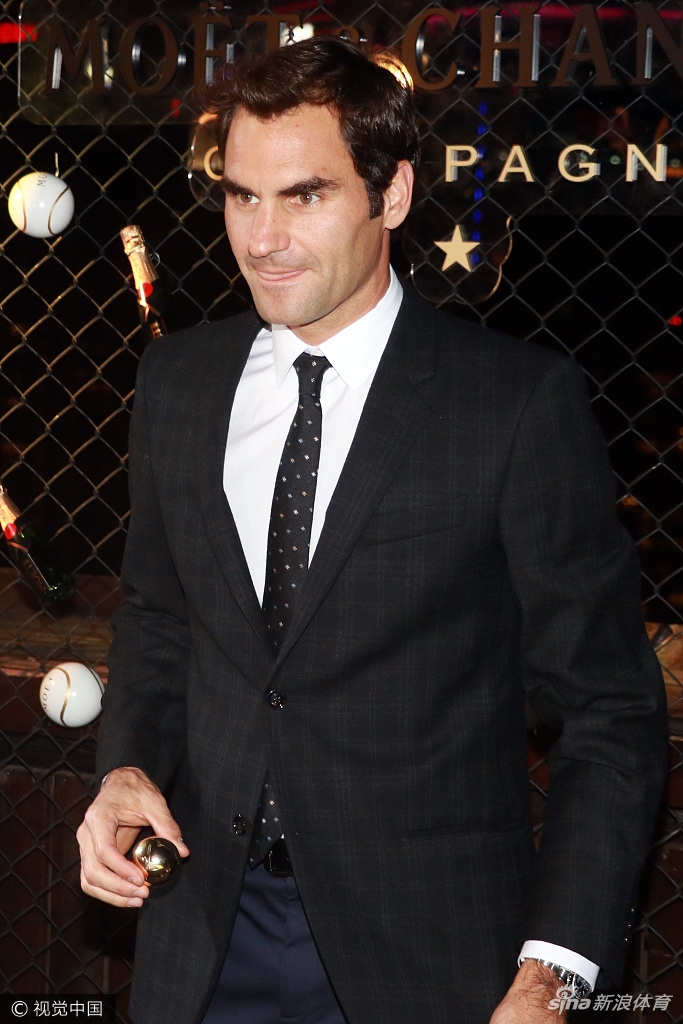 费德勒出席活动