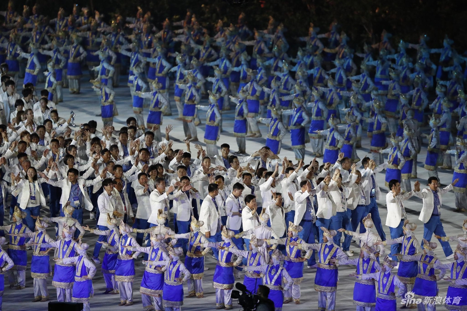 新浪直击雅加达亚运会开幕式