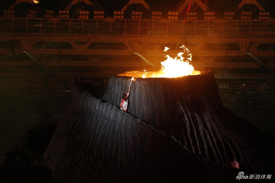 新浪直击雅加达亚运会开幕式