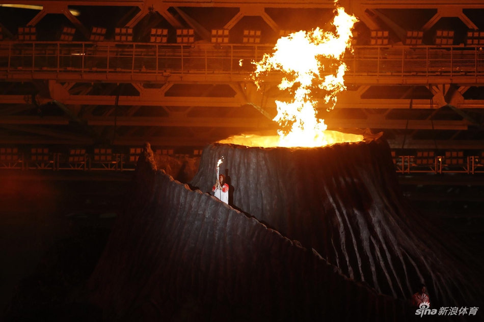 新浪直击雅加达亚运会开幕式