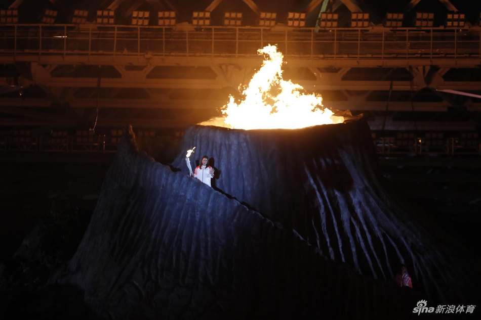 新浪直击雅加达亚运会开幕式