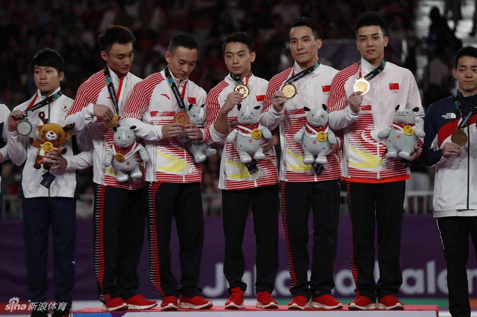 新浪直击亚运体操男团中国夺冠