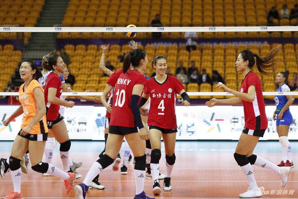 世俱杯浙江女排1-3米纳斯