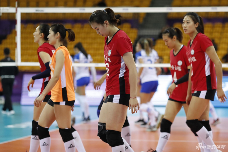 世俱杯浙江女排1-3米纳斯