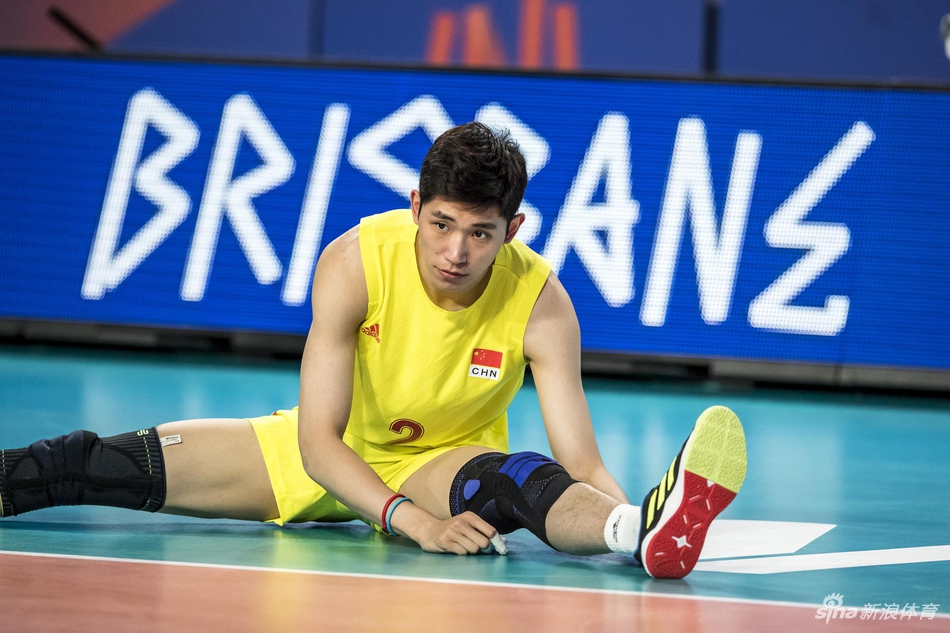 世联赛中国男排1-3阿根廷