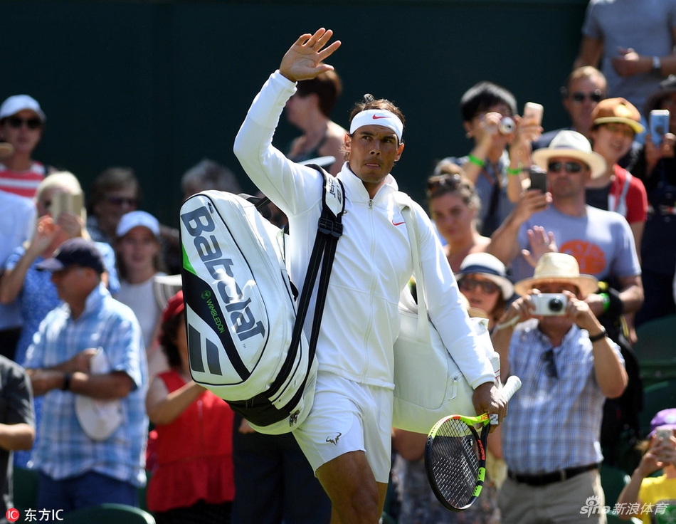 北京时间7月3日 2018温网男单首轮:塞拉0-3纳达尔