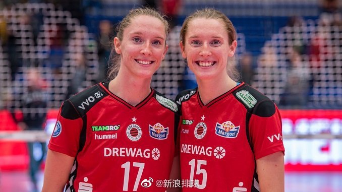 美国的双胞胎罗夫岑姐妹