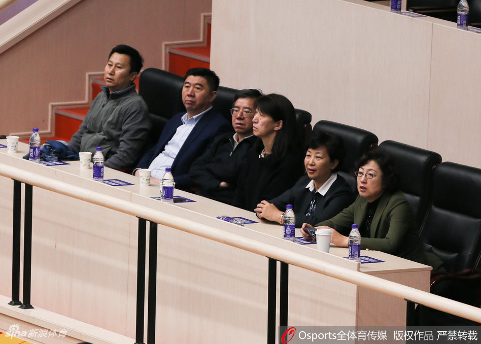 排超8强第10轮天津女排3-0辽宁