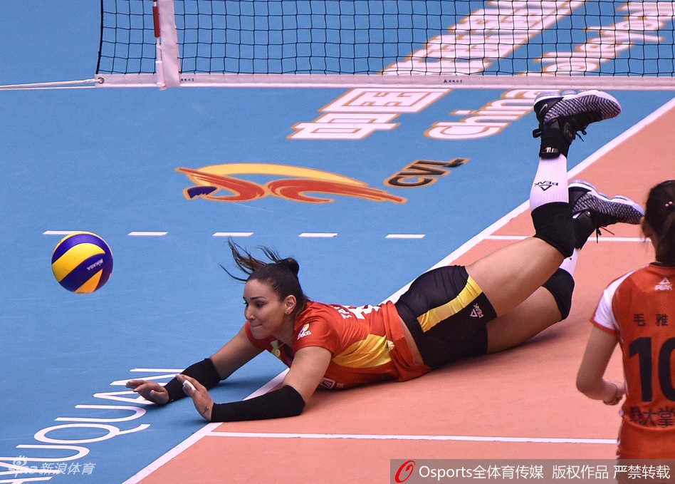 排超精英赛恒大女排3-0河南