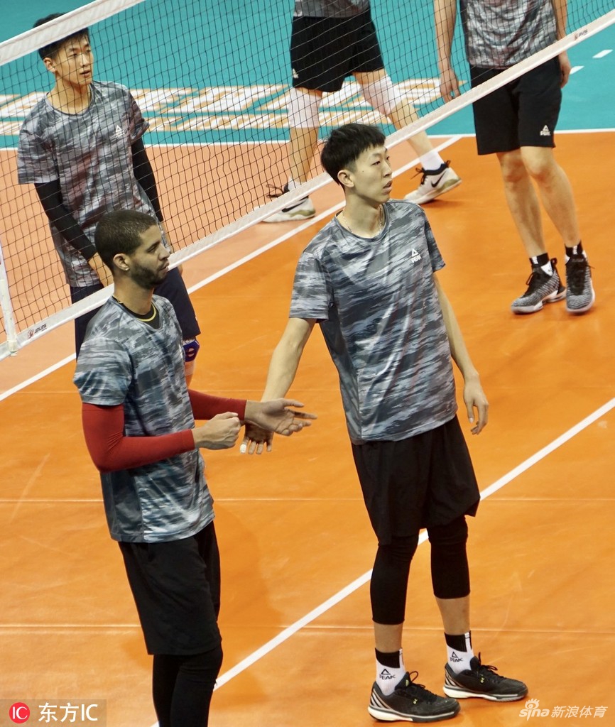 北京男排训练备战