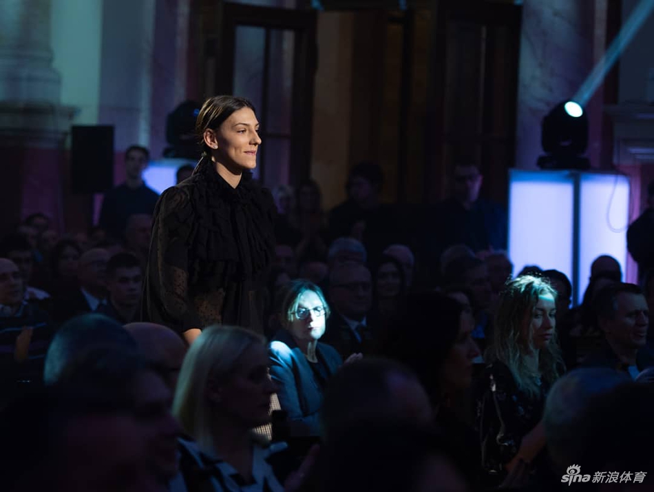 最佳女运动员：博斯科维奇