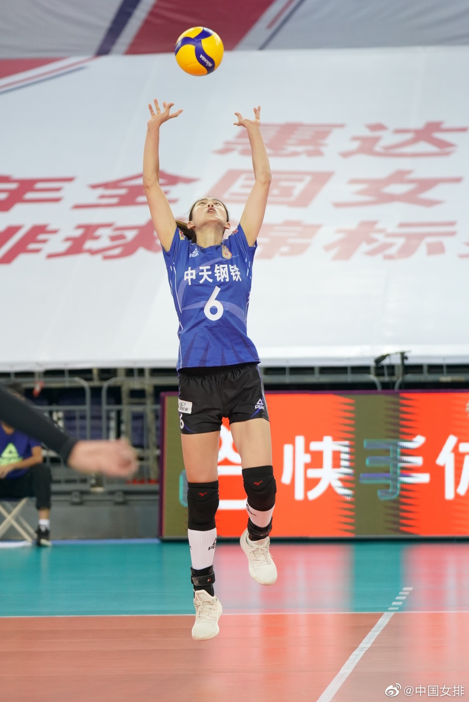 全锦赛江苏女排3-0河北女排