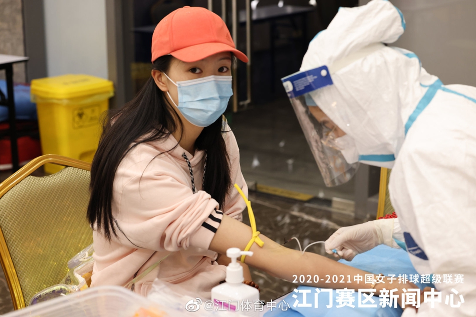 朱婷领衔众将抵达江门备战联赛