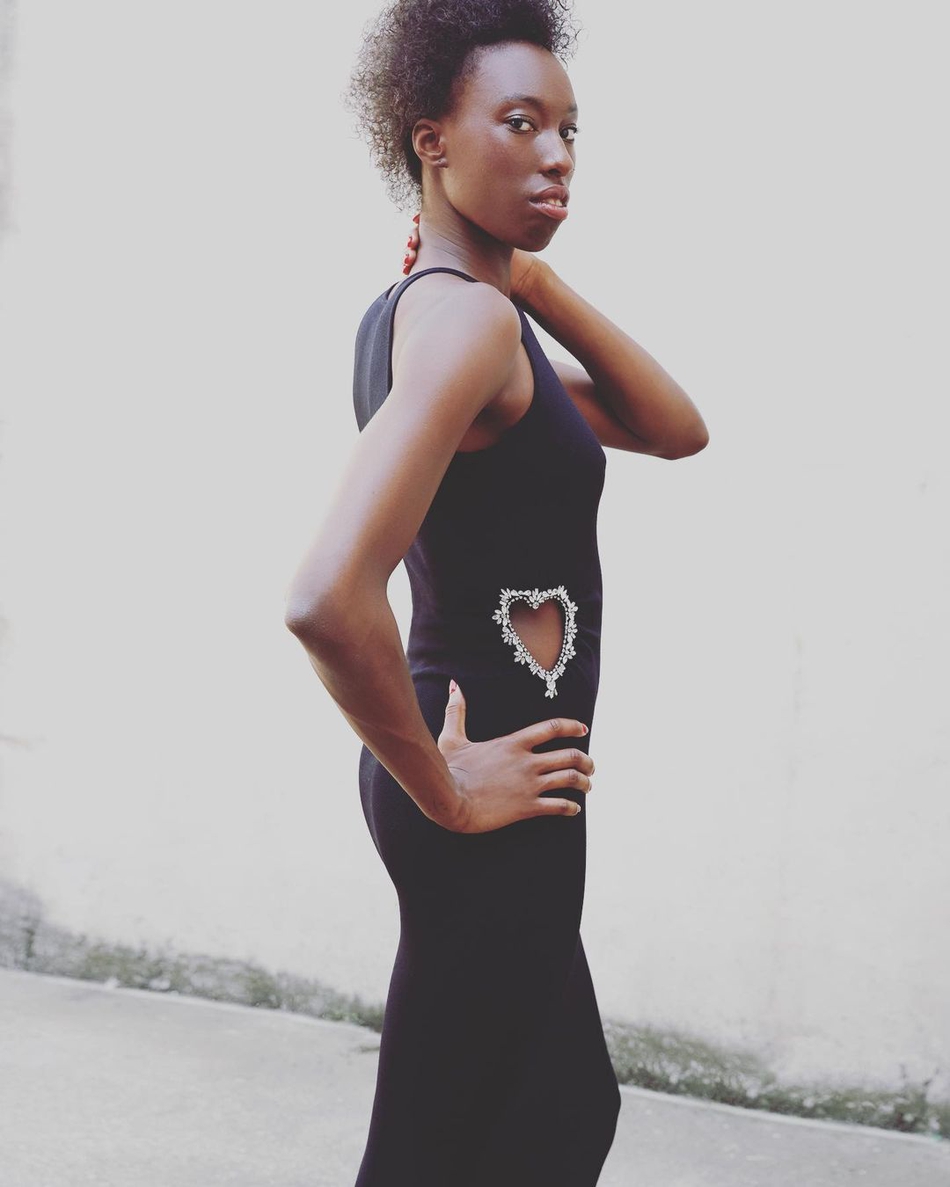 意大利女排名将埃格努最新写真