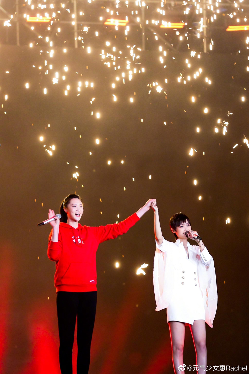 跨年演唱会惠若琪李宇春同台