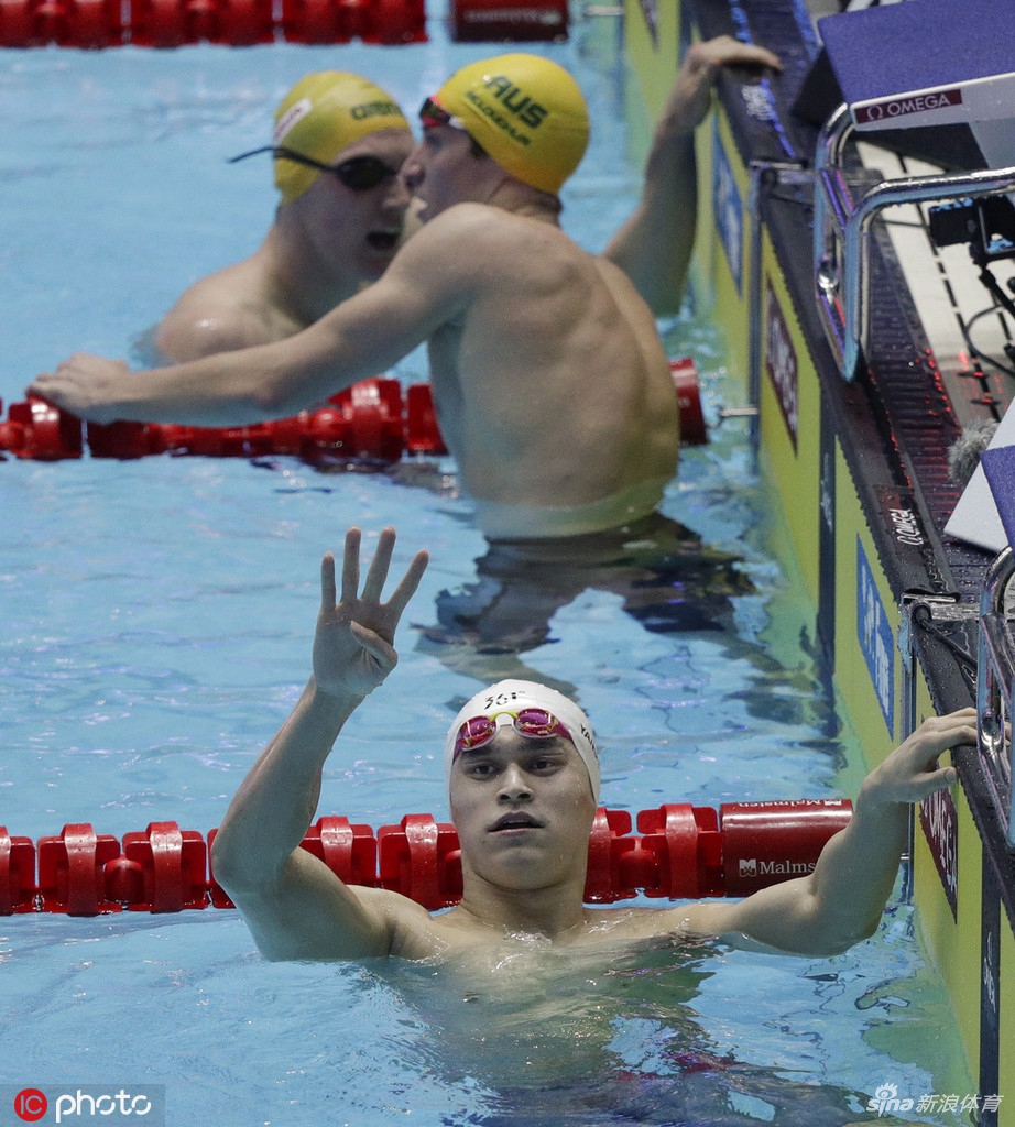 世锦赛400米自由泳孙杨夺冠