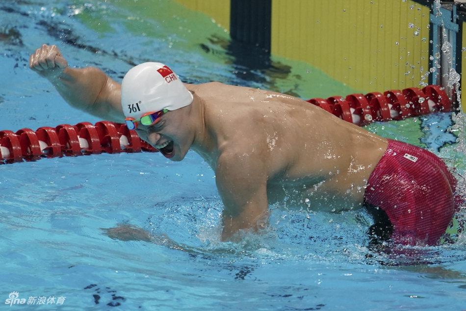 直击亚运男子400米自孙杨夺金