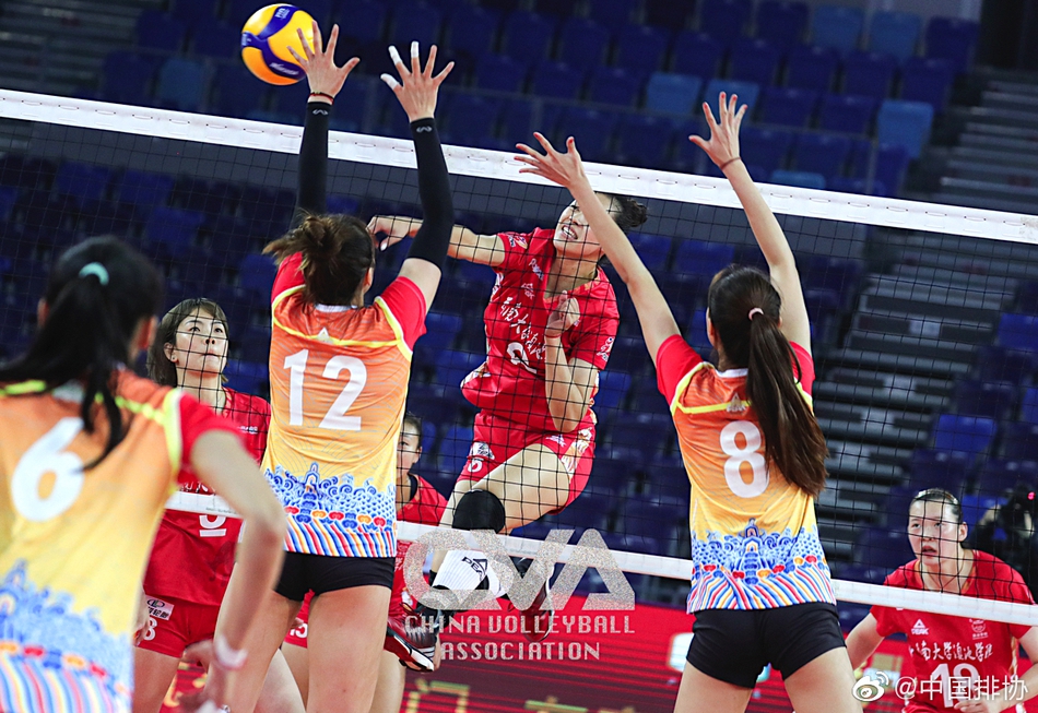 全锦赛北京女排3-0云南女排