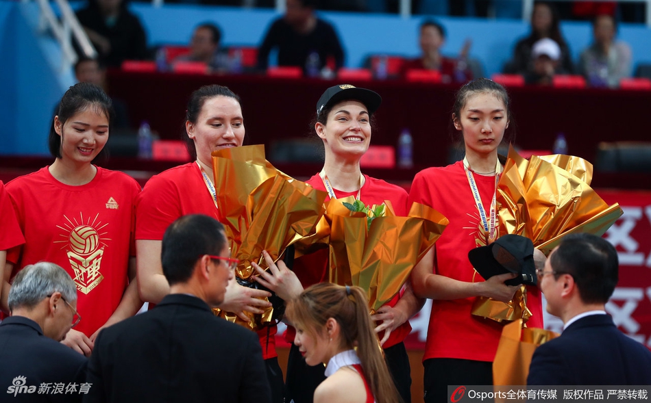 北京女排夺冠颁奖仪式
