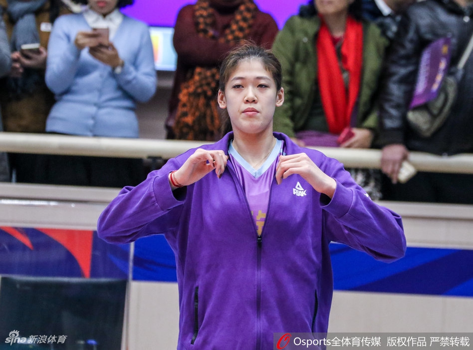 排超八强战天津女排3-0山东