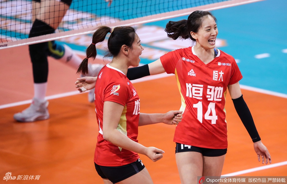排超半决赛：上海女排3-1恒大