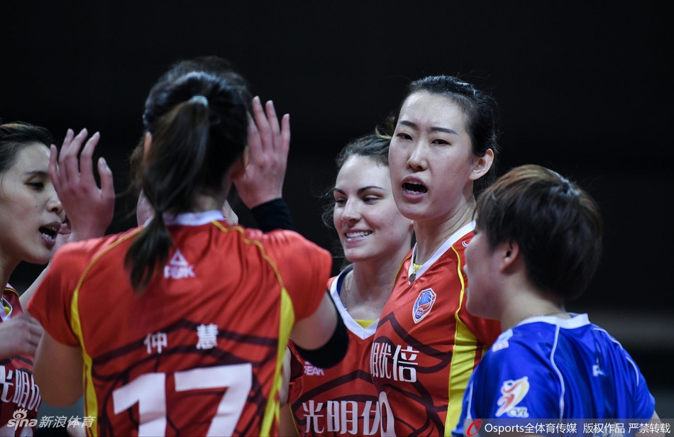 三四名决赛②江苏女排2-3上海