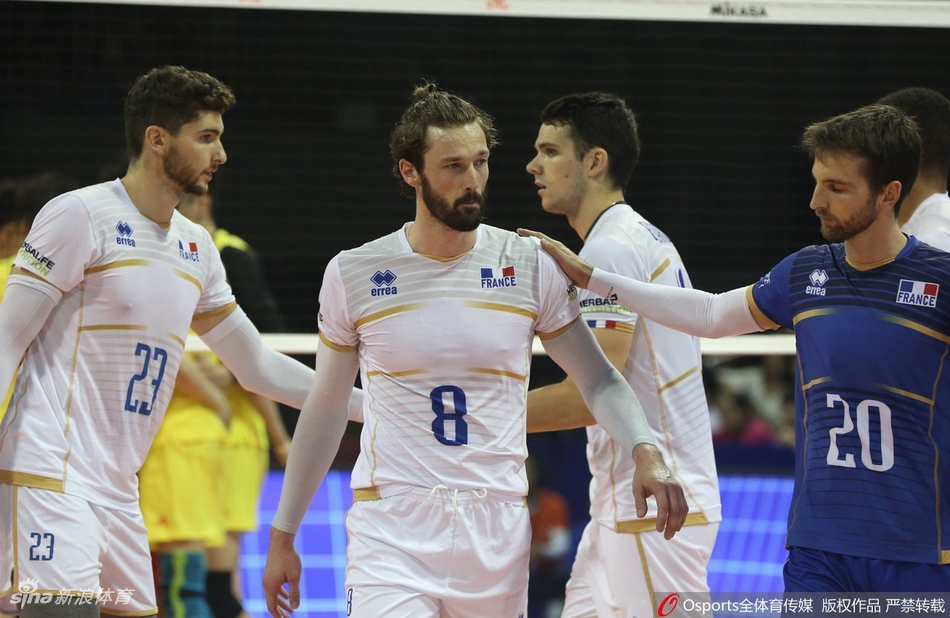 世联赛北仑站中国男排0-3法国