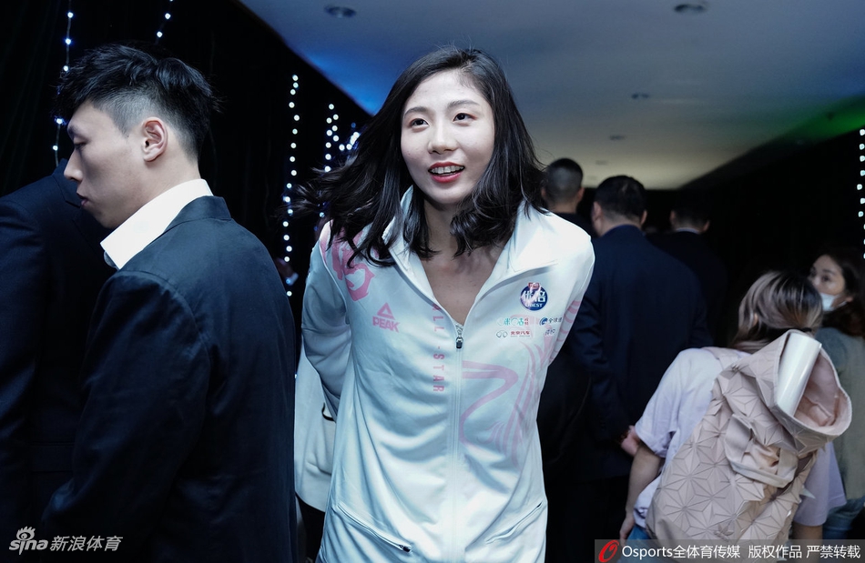 排超全明星红毯后台花絮