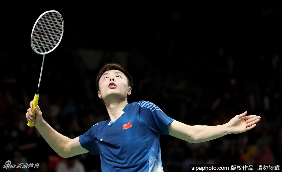 印尼赛石宇奇0-2乔纳坦