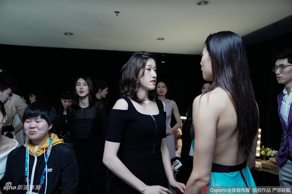 排超全明星红毯后台花絮