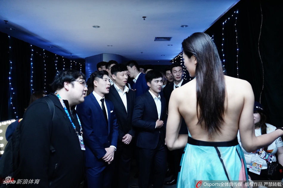 排超全明星红毯后台花絮