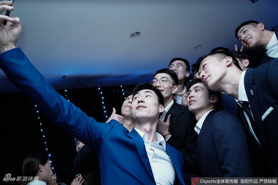 排超全明星红毯后台花絮