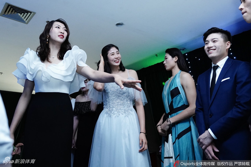 排超全明星红毯后台花絮