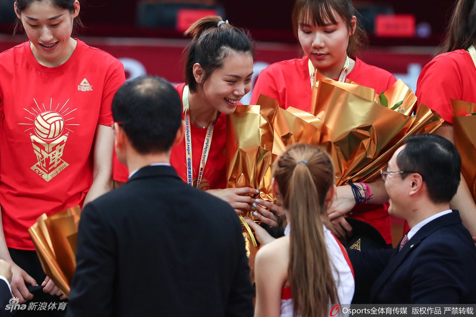 北京女排夺冠颁奖仪式