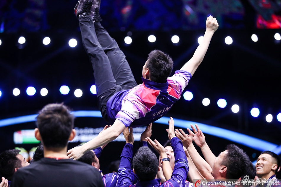 中国庆祝苏杯第11次夺冠