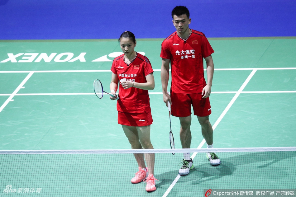 世锦赛郑思维/黄雅琼进四强