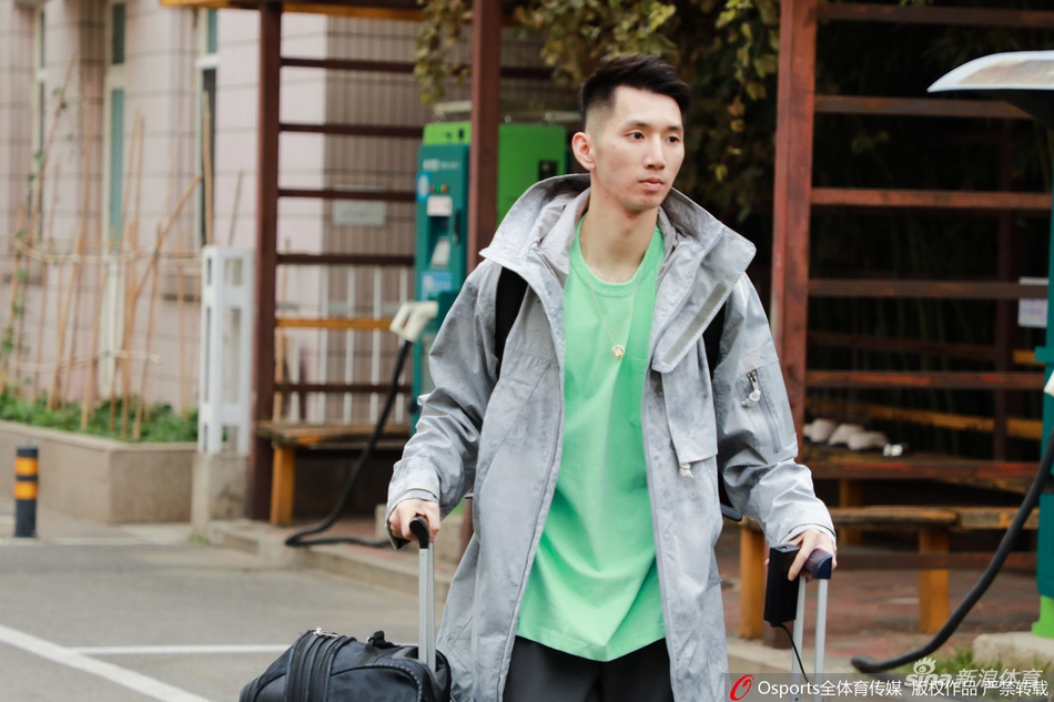 雅思组合领衔国羽出征福州赛