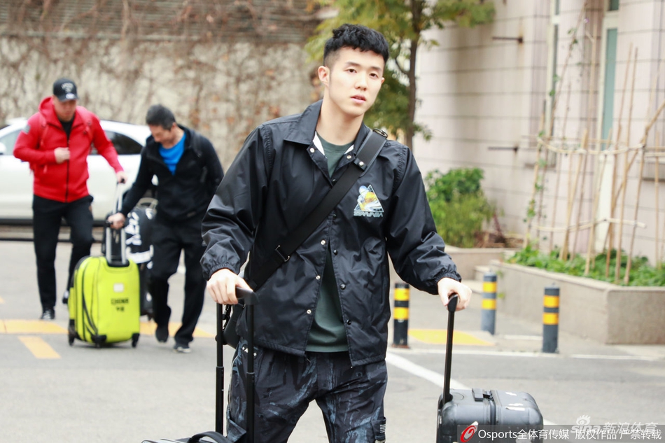 雅思组合领衔国羽出征福州赛