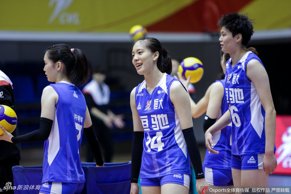 排超第10轮辽宁女排3-1恒大