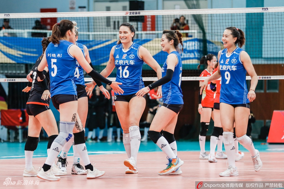 排超季军争夺战北京女排3-0恒大