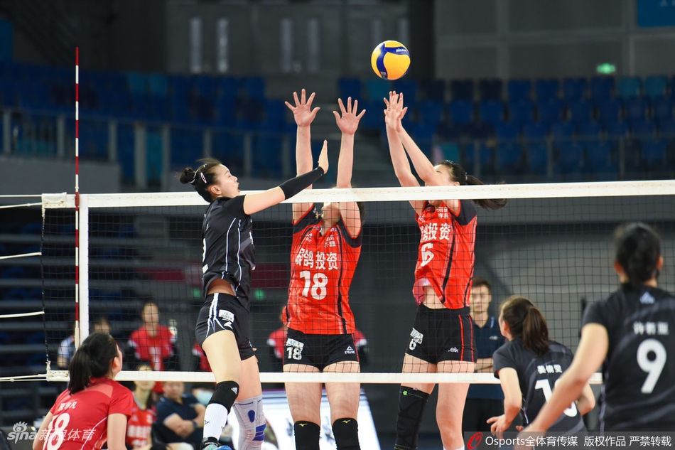 排超江苏女排3-0河南