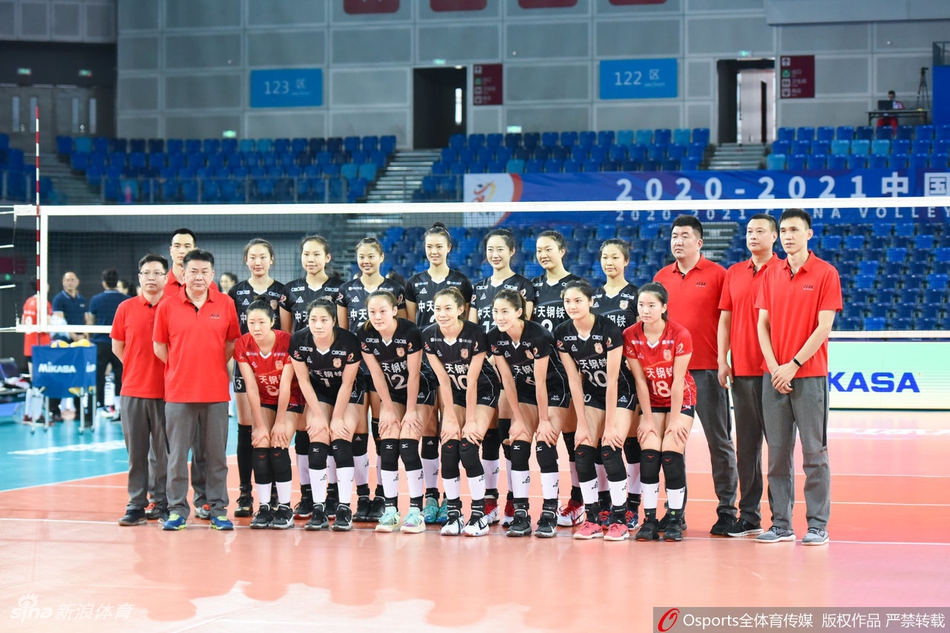 排超江苏女排3-0河南