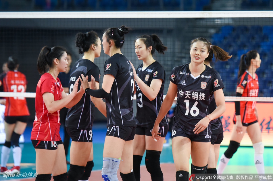 排超江苏女排3-0河南