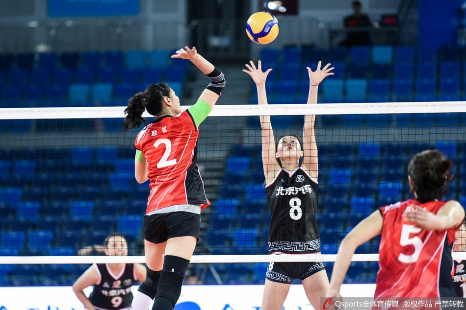 排超辽宁女排3-0力挫劲敌北京