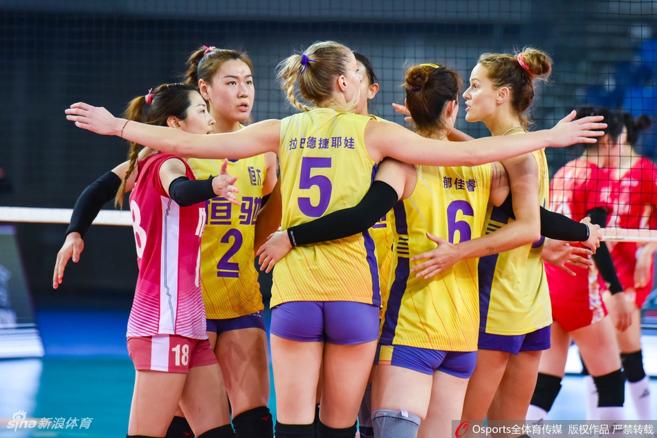 联赛恒大女排3-1云南