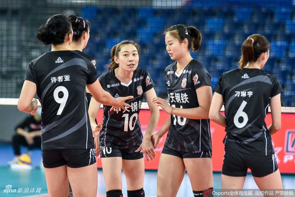 联赛江苏女排3-1北京