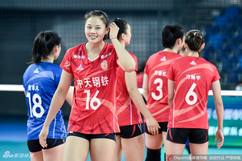 张常宁20分江苏女排3-0山东