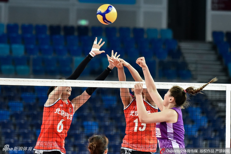 联赛广东女排3-0北京