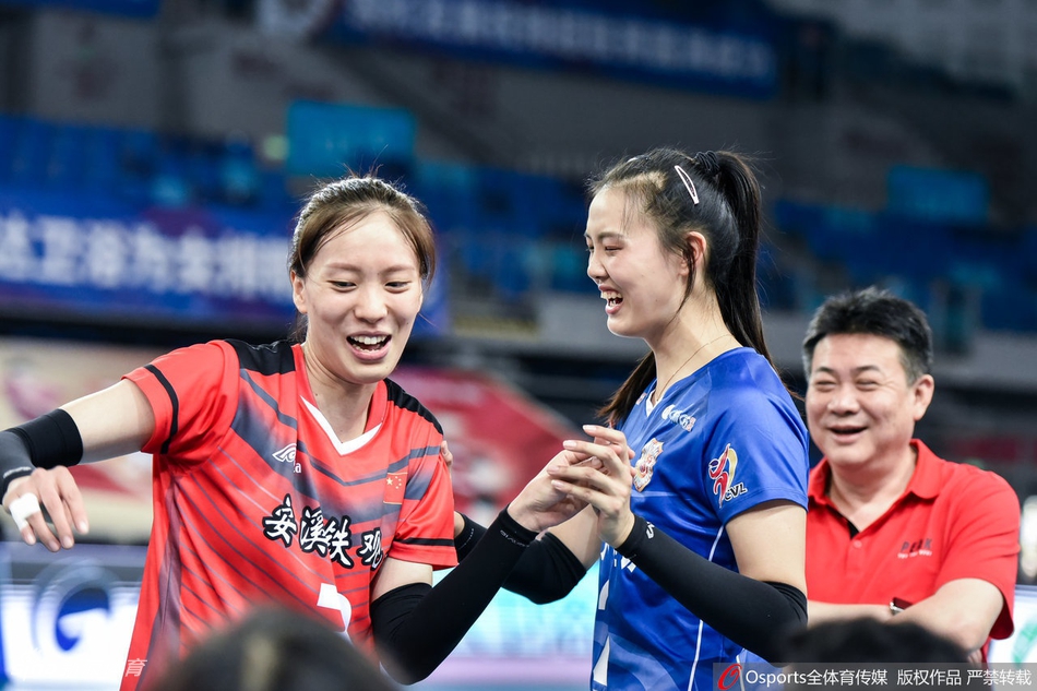 联赛江苏女排0-3福建